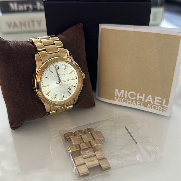 MICHAEL KORS Gold Tone Link Watch - Picture 5 of 5